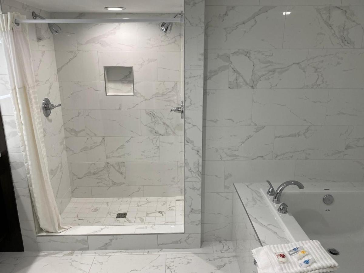 Coastal Hotel & Suites Virginia Beach - Oceanfront Ngoại thất bức ảnh