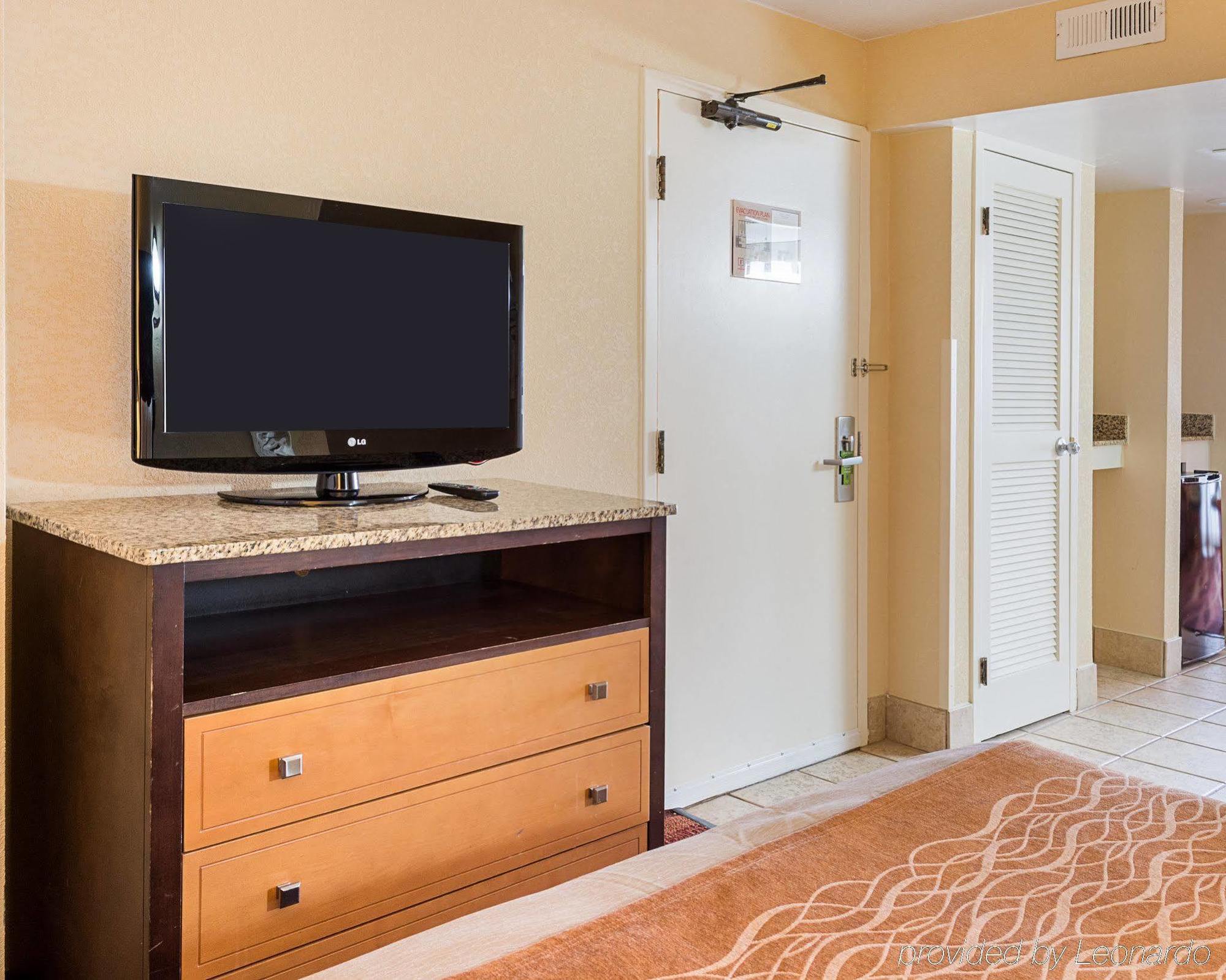 Coastal Hotel & Suites Virginia Beach - Oceanfront Ngoại thất bức ảnh