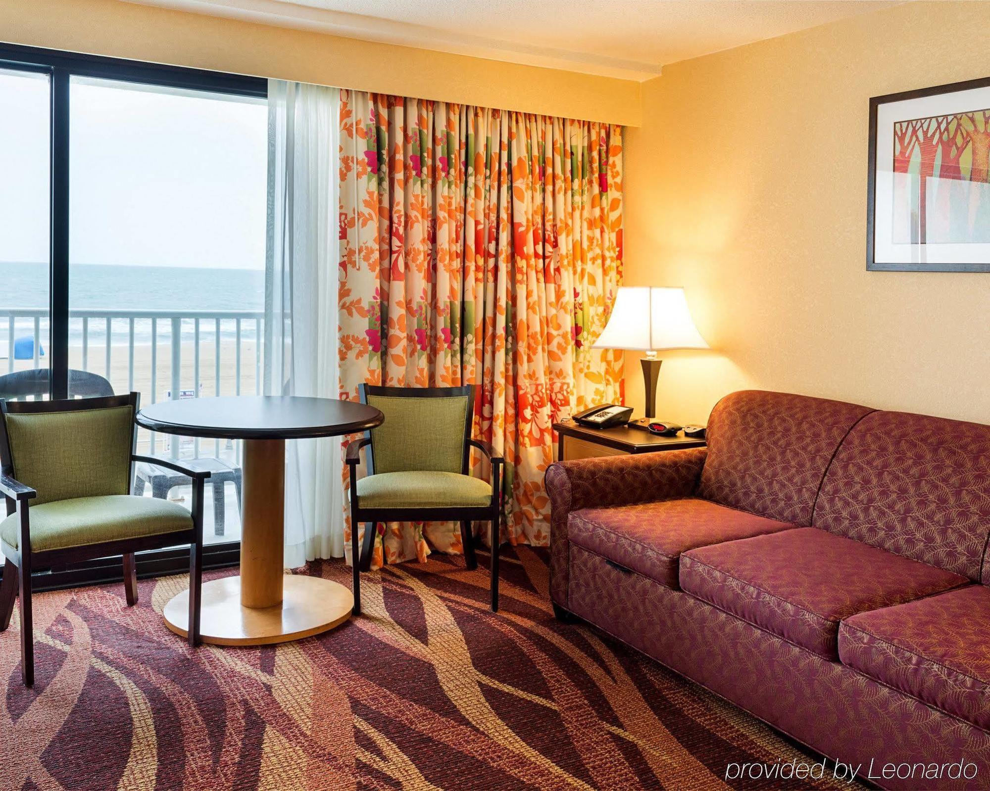 Coastal Hotel & Suites Virginia Beach - Oceanfront Ngoại thất bức ảnh