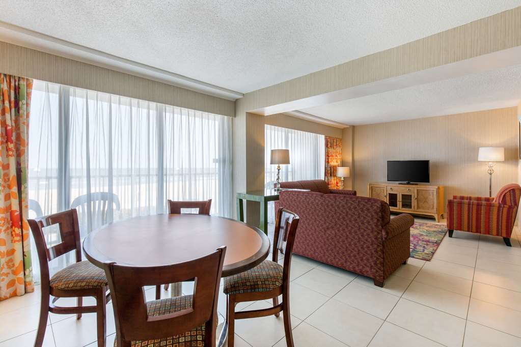 Coastal Hotel & Suites Virginia Beach - Oceanfront Phòng bức ảnh