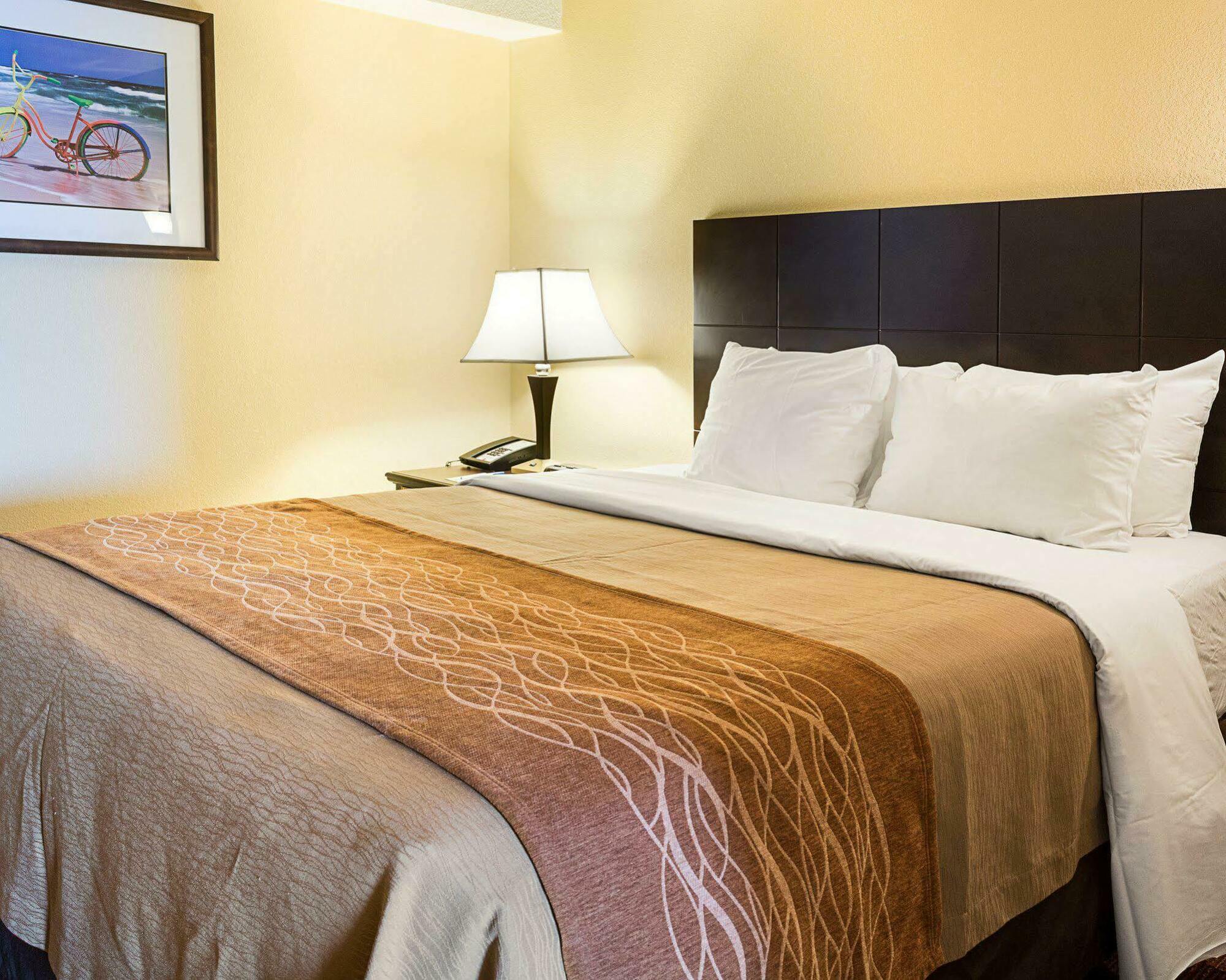 Coastal Hotel & Suites Virginia Beach - Oceanfront Ngoại thất bức ảnh